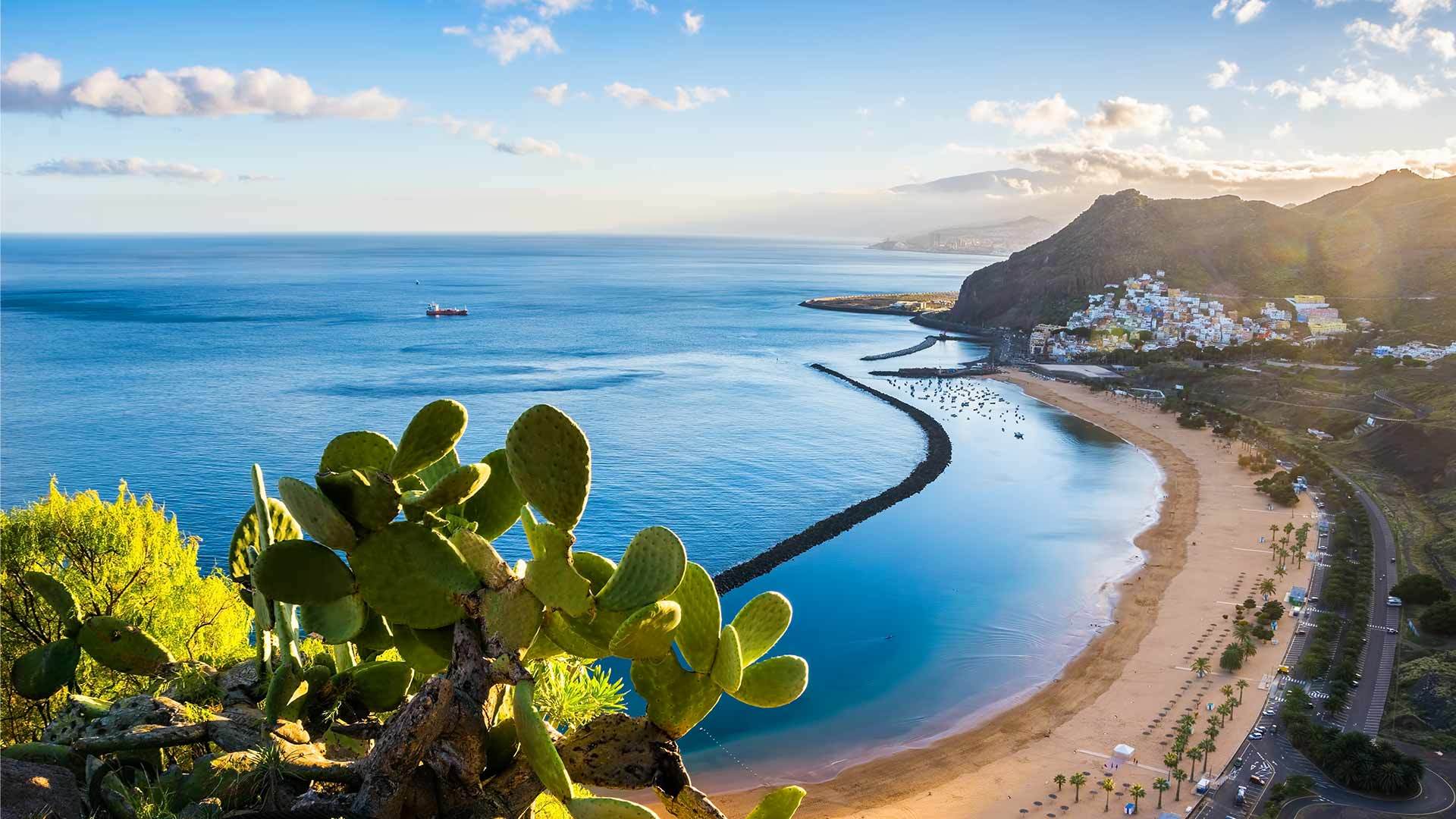 Strand einer kanarischen Insel